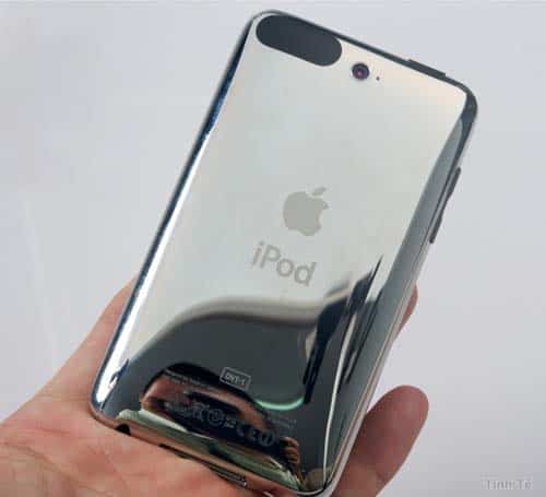 Footages of iPod Touch shows